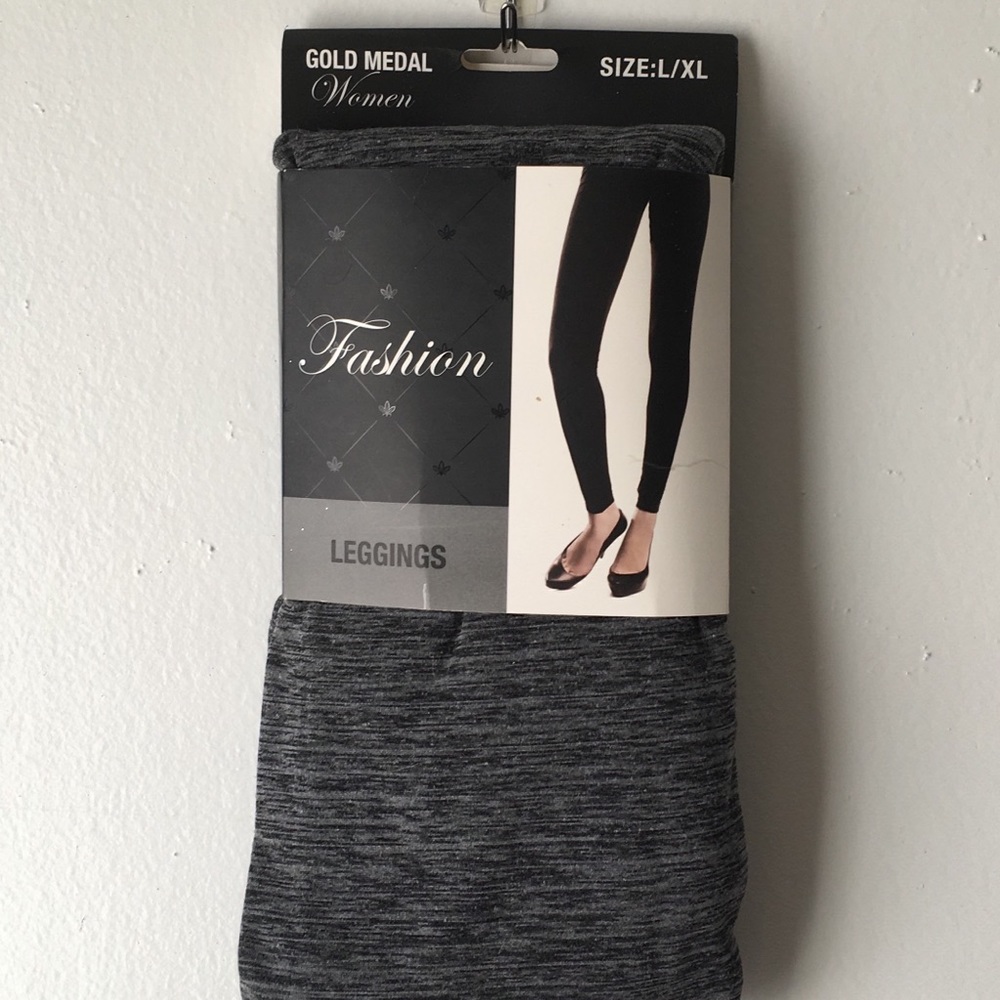 NWT! Gray Comfy Leggings